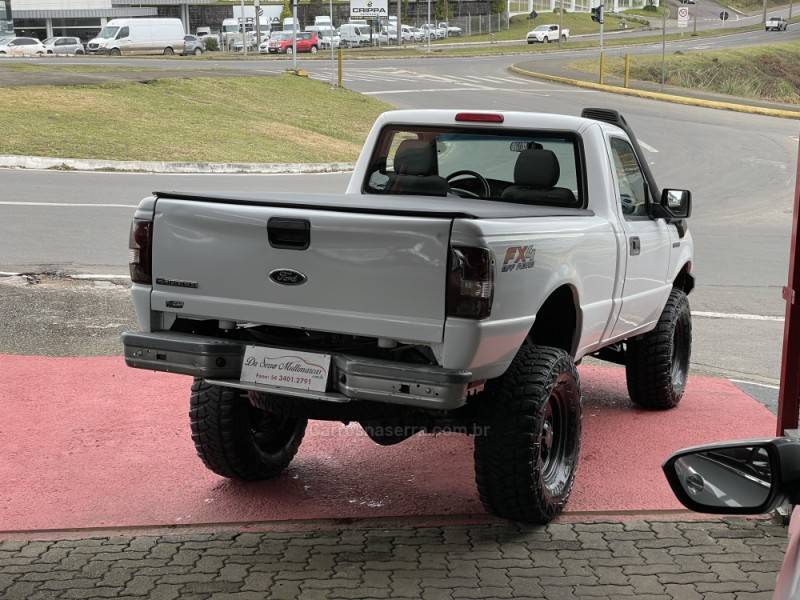 FORD - RANGER - 2009/2009 - Branca - R$ 57.000,00