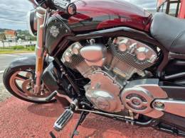 HARLEY-DAVIDSON - V-ROD MUSCLE - 2015/2015 - Vermelha - R$ 68.900,00