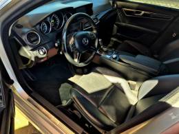 MERCEDES-BENZ - C 180 - 2013/2014 - Prata - R$ 79.900,00