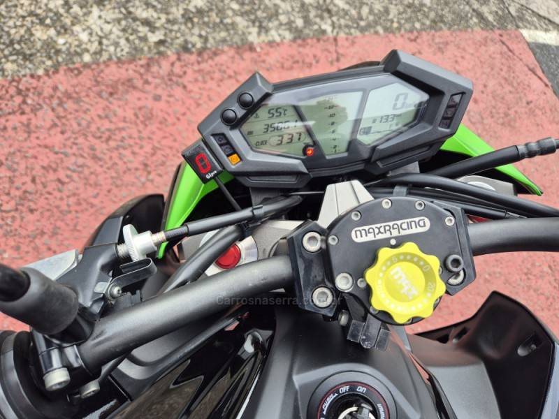 KAWASAKI - Z800 - 2014/2014 - Verde - R$ 41.500,00