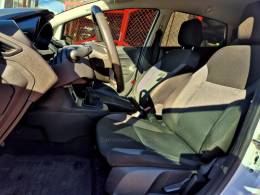 FORD - FIESTA - 2018/2019 - Branca - R$ 58.000,00