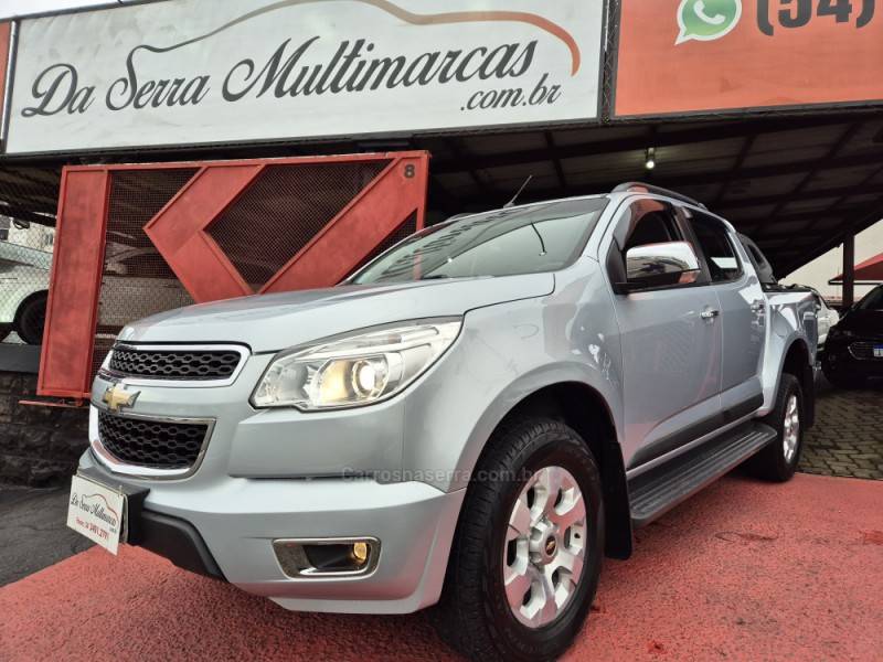 CHEVROLET - S10 - 2013/2013 - Prata - R$ 102.000,00