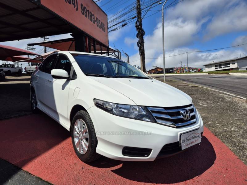 HONDA - CITY - 2013/2013 - Branca - R$ 56.900,00