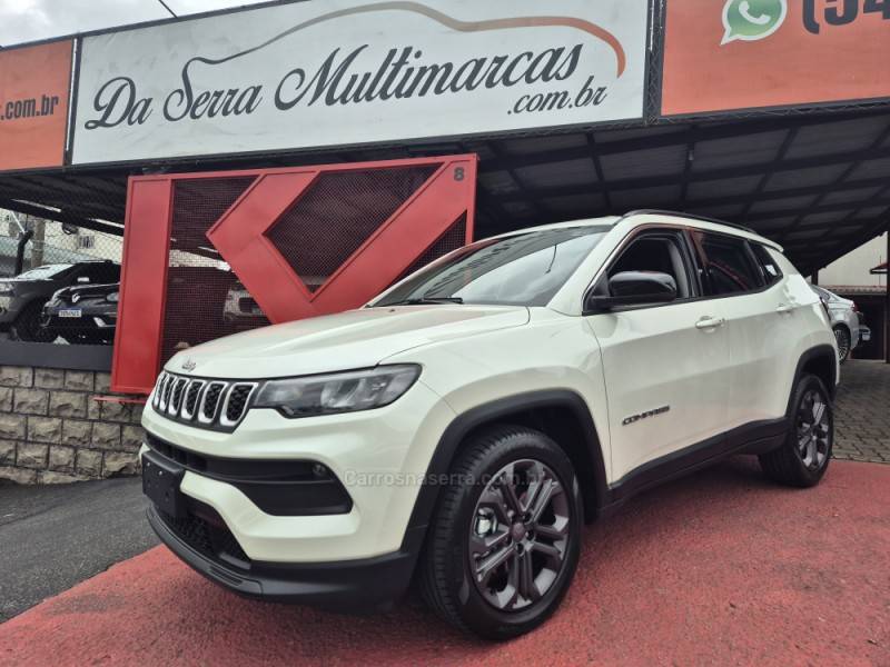 JEEP - COMPASS - 2024/2025 - Branca - R$ 155.000,00