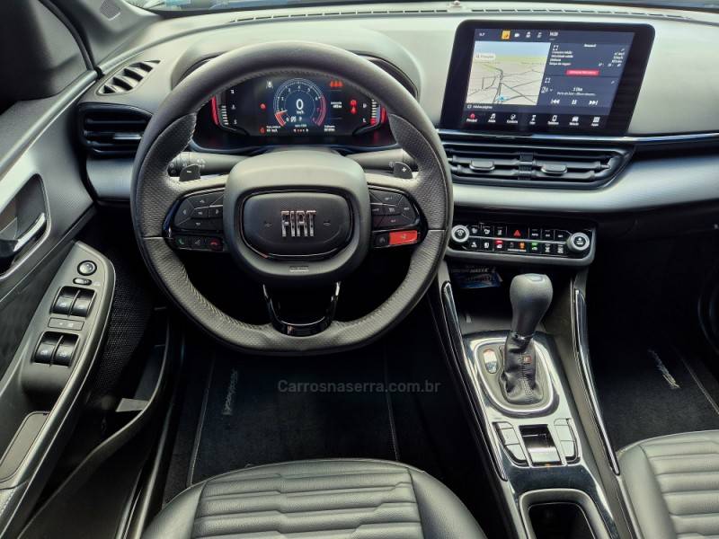 FIAT - FASTBACK - 2022/2023 - Preta - R$ 122.000,00