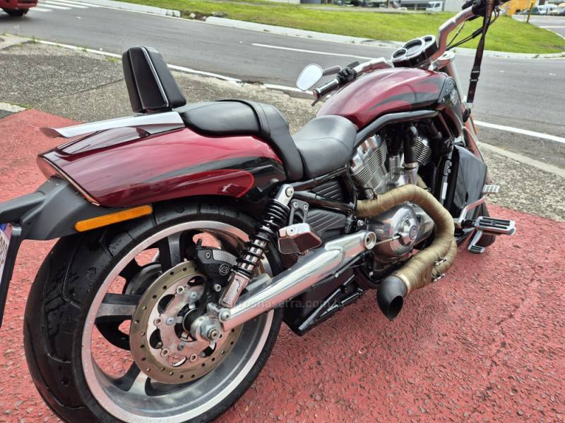 HARLEY-DAVIDSON - V-ROD MUSCLE - 2015/2015 - Vermelha - R$ 68.900,00