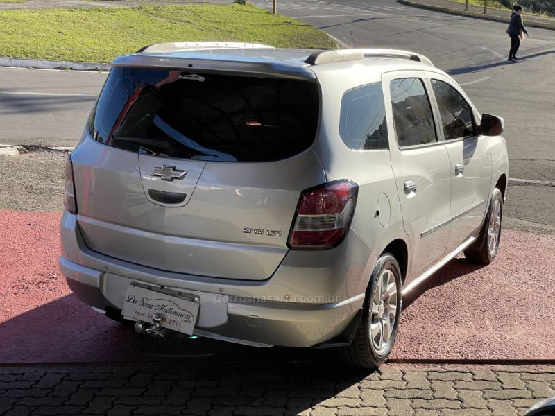 CHEVROLET - SPIN - 2014/2015 - Prata - R$ 54.000,00