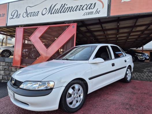 CHEVROLET - VECTRA - 1999/1999 - Branca - R$ 23.000,00