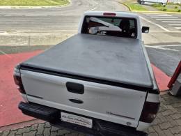 FORD - RANGER - 2011/2012 - Branca - R$ 72.000,00