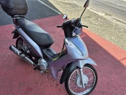 HONDA - BIZ 125 - 2015/2015 - Prata - R$ 11.500,00