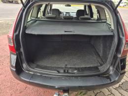 RENAULT - MÉGANE - 2010/2011 - Preta - R$ 30.000,00