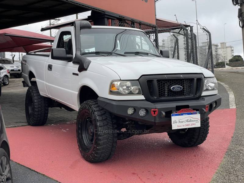 FORD - RANGER - 2009/2009 - Branca - R$ 57.000,00