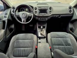 VOLKSWAGEN - TIGUAN - 2011/2012 - Prata - R$ 61.000,00