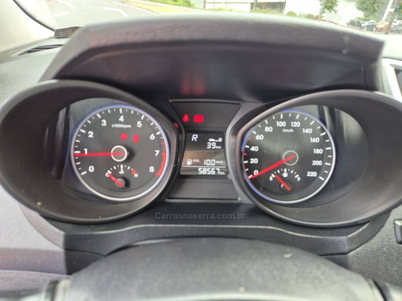 HYUNDAI - HB20X - 2018/2019 - Branca - R$ 74.900,00