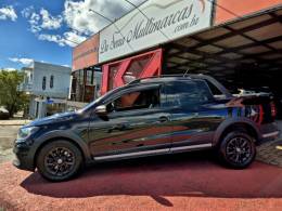 VOLKSWAGEN - SAVEIRO - 2017/2017 - Preta - R$ 78.000,00