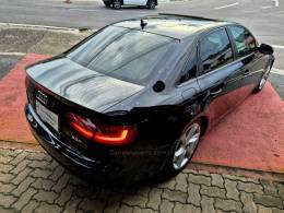AUDI - A4 - 2014/2014 - Preta - R$ 82.000,00