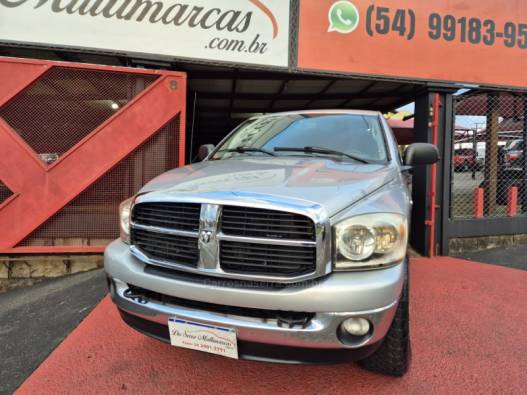 DODGE - RAM - 2007/2008 - Prata - R$ 155.000,00