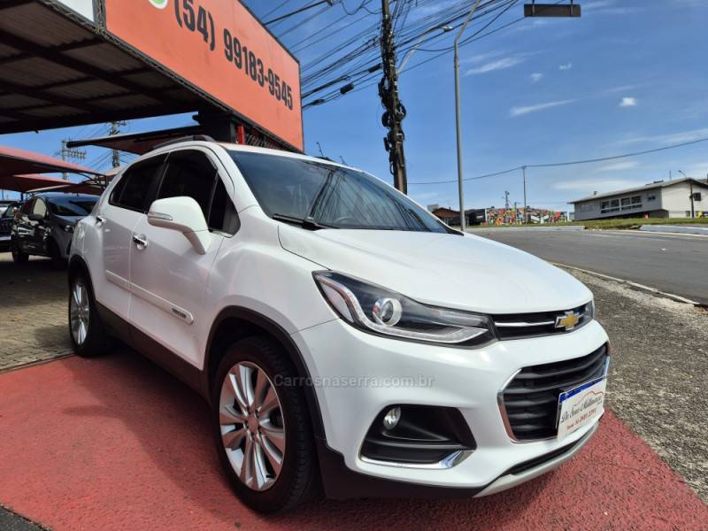 CHEVROLET - TRACKER - 2018/2018 - Branca - R$ 90.000,00