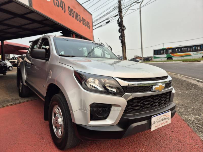 CHEVROLET - S10 - 2021/2022 - Prata - R$ 139.900,00