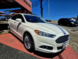 FORD - FUSION - 2015/2016 - Branca - R$ 89.000,00