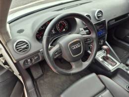 AUDI - A3 - 2010/2010 - Branca - R$ 81.000,00