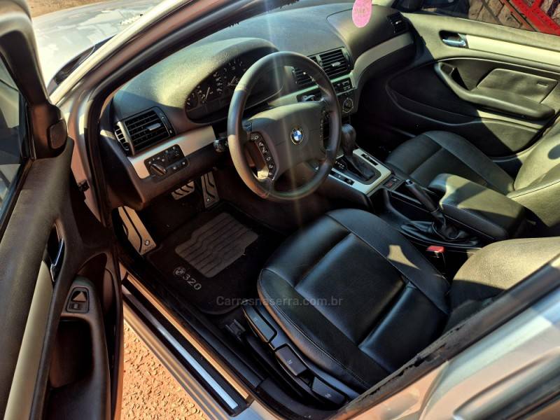BMW - 320I - 2004/2005 - Prata - R$ 49.900,00
