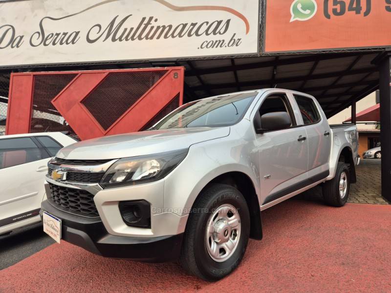 CHEVROLET - S10 - 2021/2022 - Prata - R$ 139.900,00