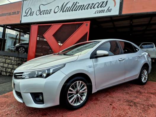 TOYOTA - COROLLA - 2015/2015 - Prata - R$ 84.900,00