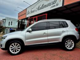 VOLKSWAGEN - TIGUAN - 2011/2012 - Prata - R$ 61.000,00