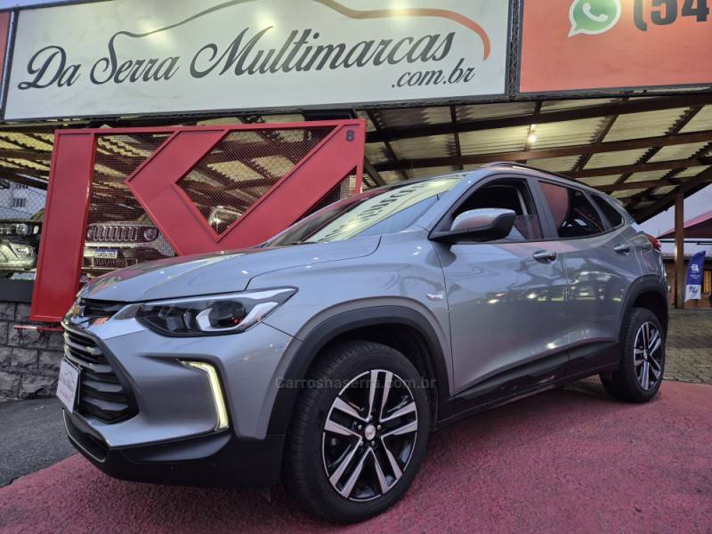 CHEVROLET - TRACKER - 2023/2024 - Prata - R$ 125.000,00