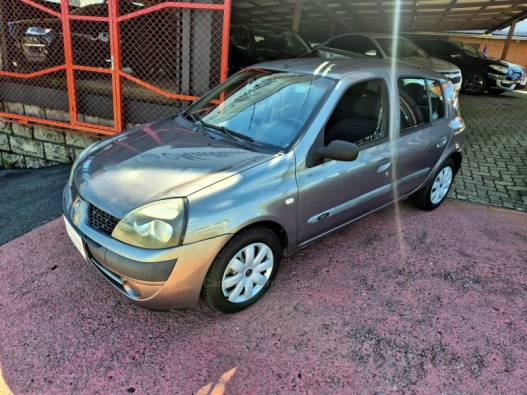 RENAULT - CLIO - 2004/2005 - Cinza - R$ 19.500,00