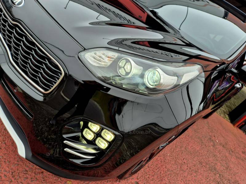 KIA MOTORS - SPORTAGE - 2016/2017 - Preta - R$ 112.000,00