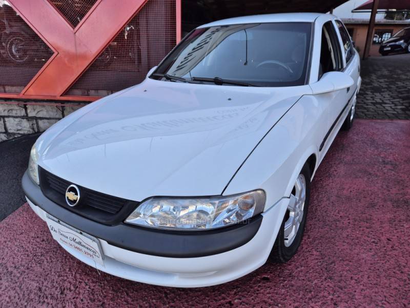 CHEVROLET - VECTRA - 1999/1999 - Branca - R$ 23.000,00