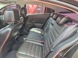 RENAULT - FLUENCE - 2015/2016 - Preta - R$ 66.900,00