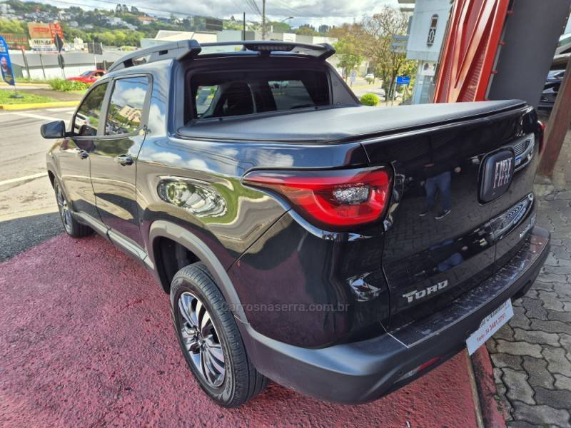 FIAT - TORO - 2024/2024 - Preta - R$ 145.000,00