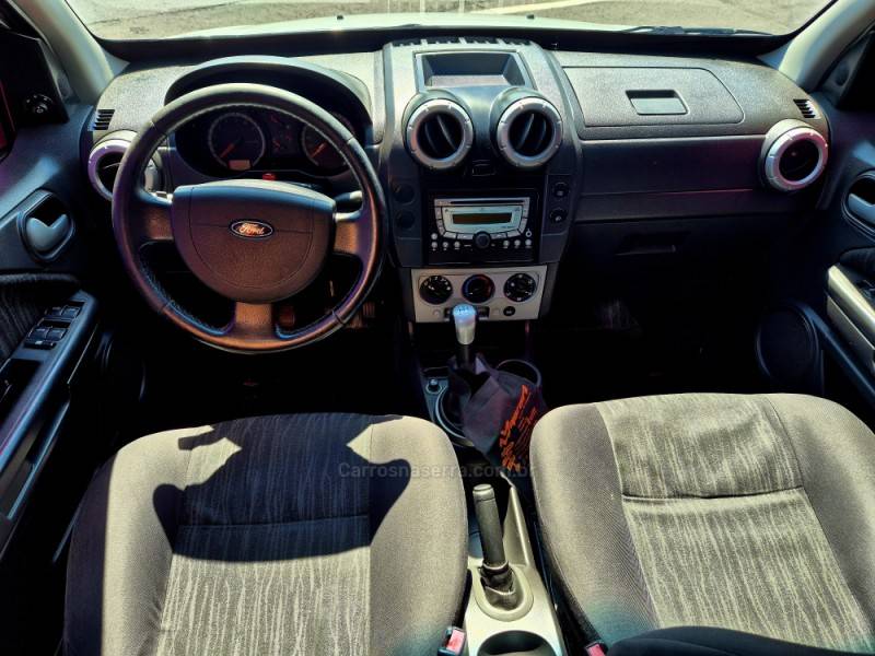 FORD - ECOSPORT - 2009/2009 - Prata - R$ 38.900,00
