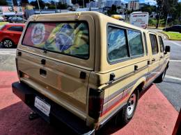 CHEVROLET - D20 - 1988/1989 - Bege - R$ 89.000,00