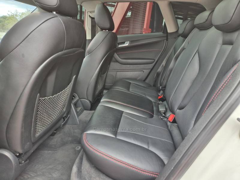 AUDI - A3 - 2010/2010 - Branca - R$ 81.000,00