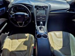 FORD - FUSION - 2015/2016 - Branca - R$ 89.000,00