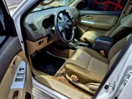 TOYOTA - HILUX - 2013/2013 - Branca - R$ 103.000,00