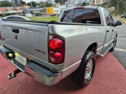 DODGE - RAM - 2007/2008 - Prata - R$ 155.000,00