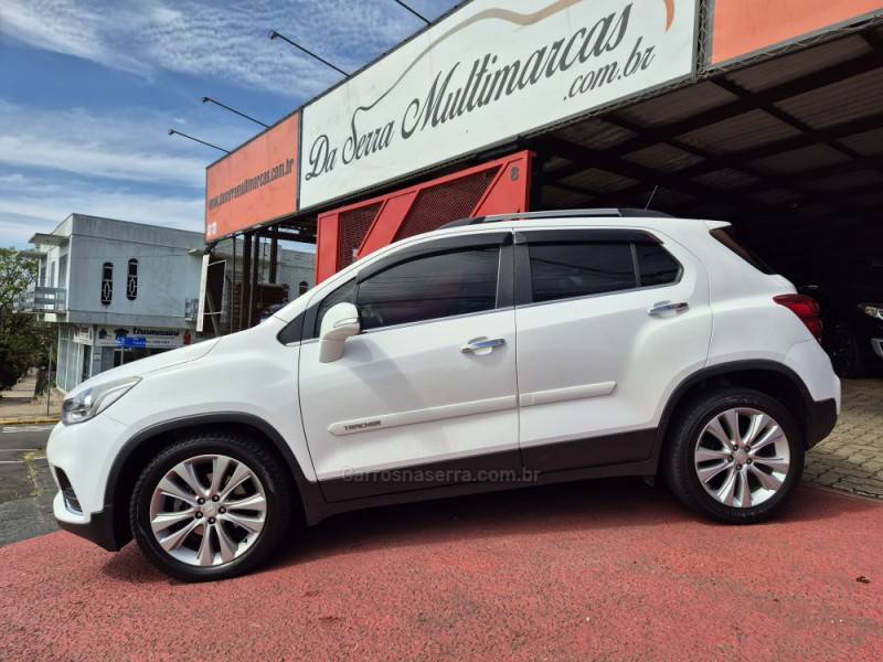 CHEVROLET - TRACKER - 2018/2018 - Branca - R$ 90.000,00