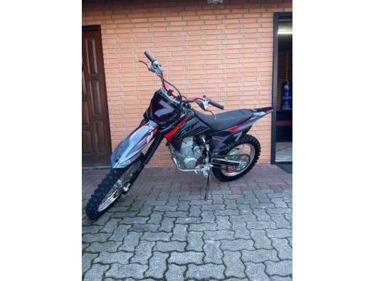 HONDA - CRF 230F - 2013/2013 - Preta - R$ 14.900,00