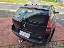 RENAULT - MÉGANE - 2010/2011 - Preta - R$ 30.000,00